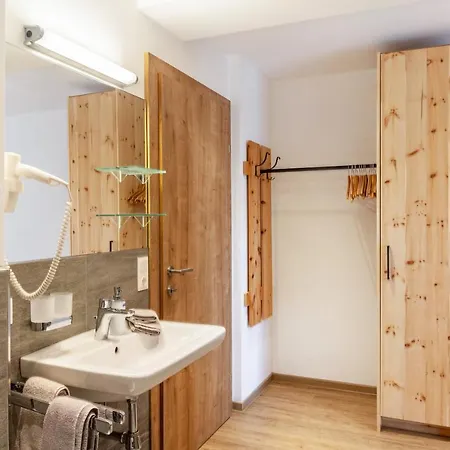 Apart-hochzillertal Gartenwohnung Apartment Kaltenbach