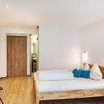 Apartment Apart-hochzillertal Gartenwohnung *