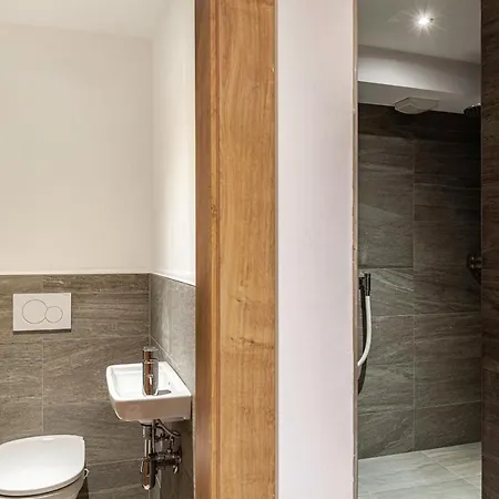 Apart-hochzillertal Gartenwohnung * كالتنباش