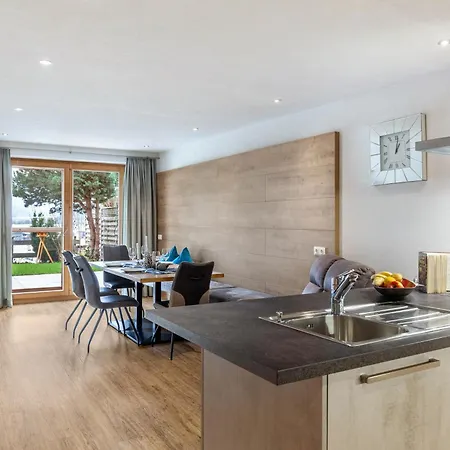 شقة Apart-hochzillertal Gartenwohnung