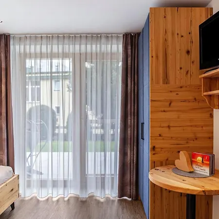 Apart-hochzillertal Gartenwohnung *