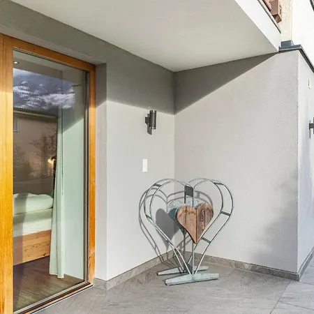 Apart-hochzillertal Gartenwohnung * Kaltenbach