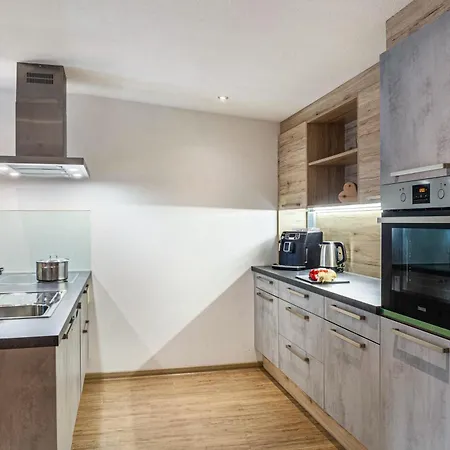 Apart-hochzillertal Gartenwohnung شقة كالتنباش