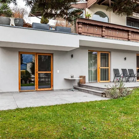 Apart-hochzillertal Gartenwohnung